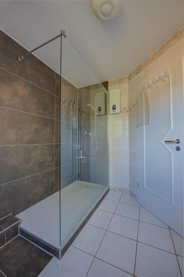 טריס-קארדן Ferienwohnung Panorama Moselblick מראה חיצוני תמונה